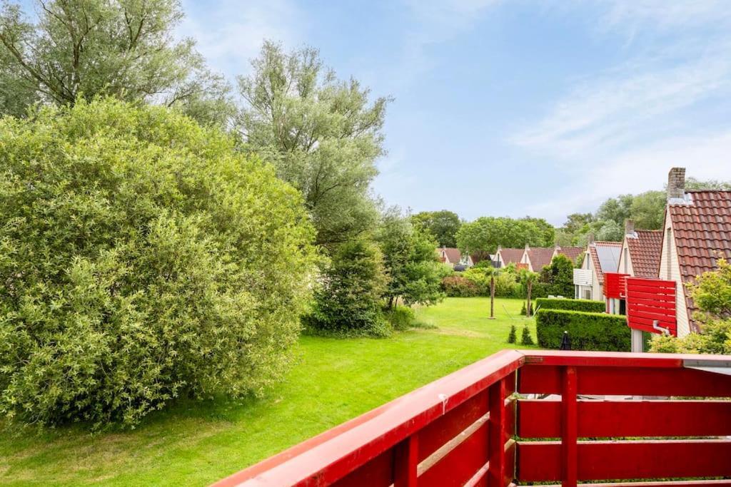 Vakantiehuis Aan Het Water -Incl Laadpaal- Ewijk Bagian luar foto