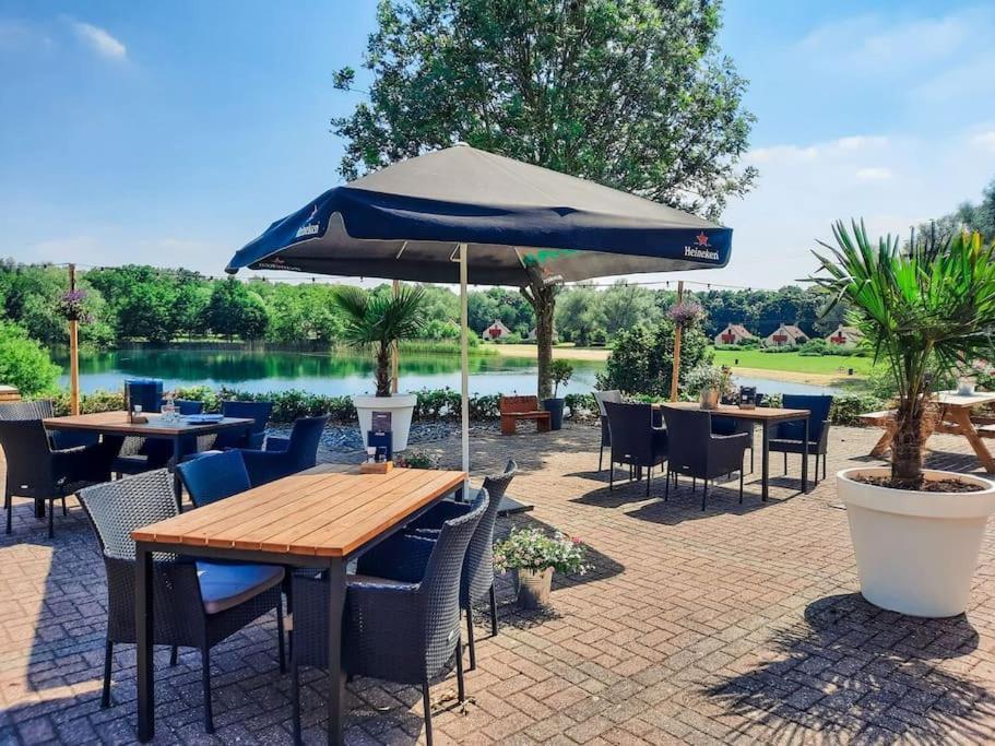 Vakantiehuis Aan Het Water -Incl Laadpaal- Ewijk Bagian luar foto